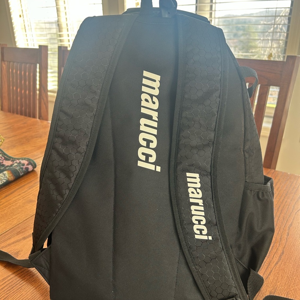 Black Marucci Baseball Bag Backpack - Picture 3 of 4